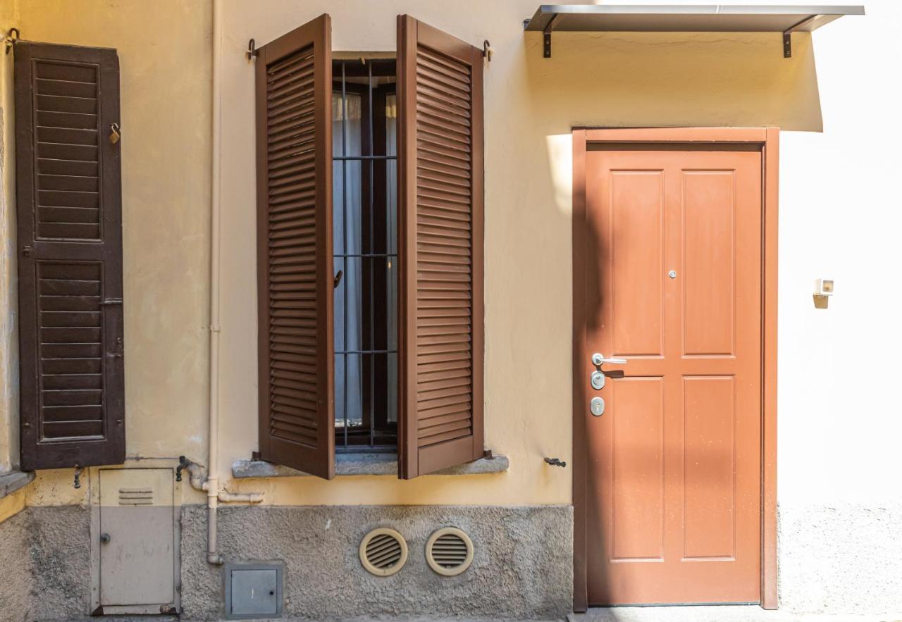 Xenia Apartments - Accogliente Pied-A-Terre Sui Navigli Milan Exterior photo